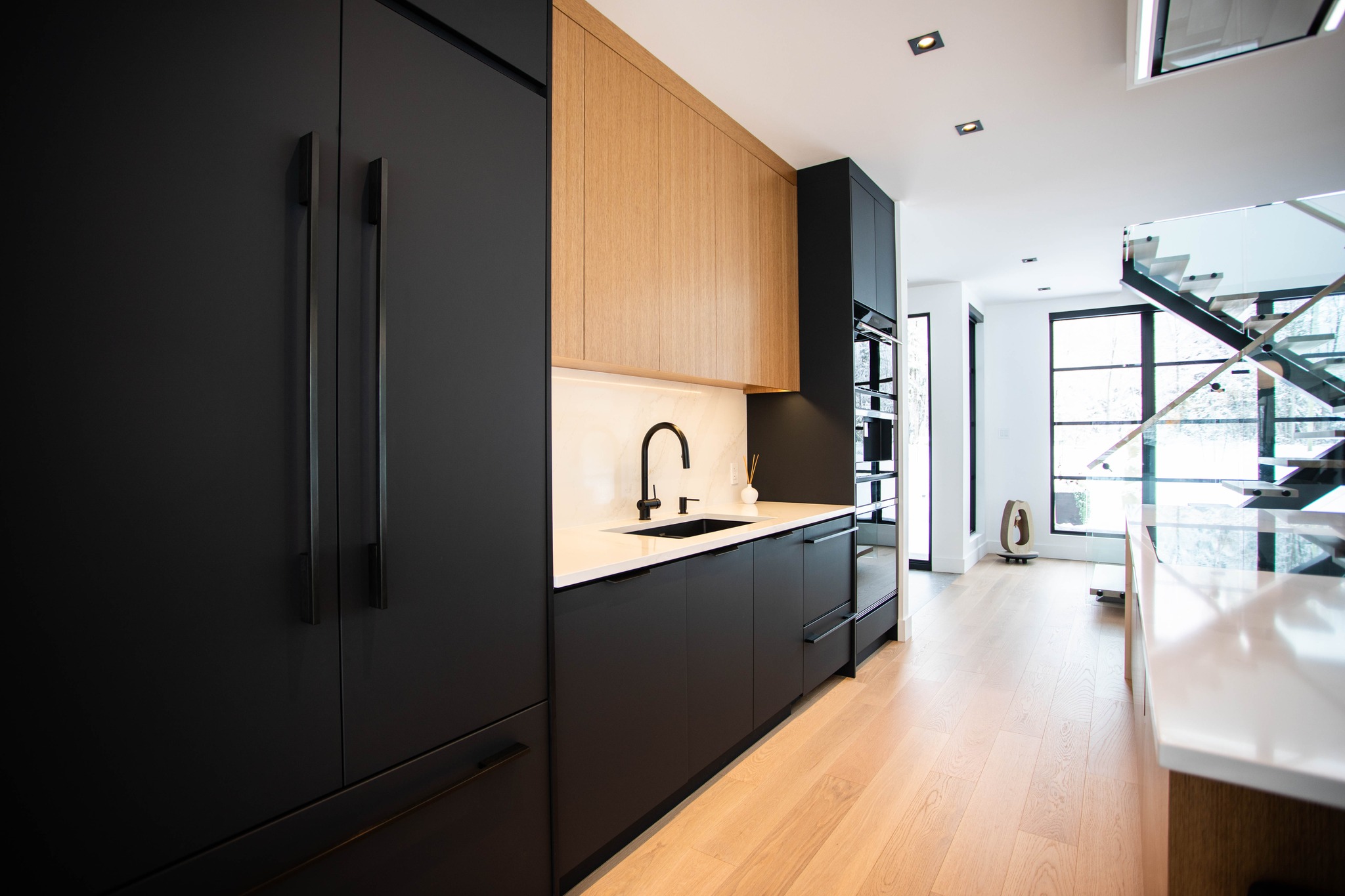 Where to buy a kitchen cabinet in Gatineau for custom-made designs