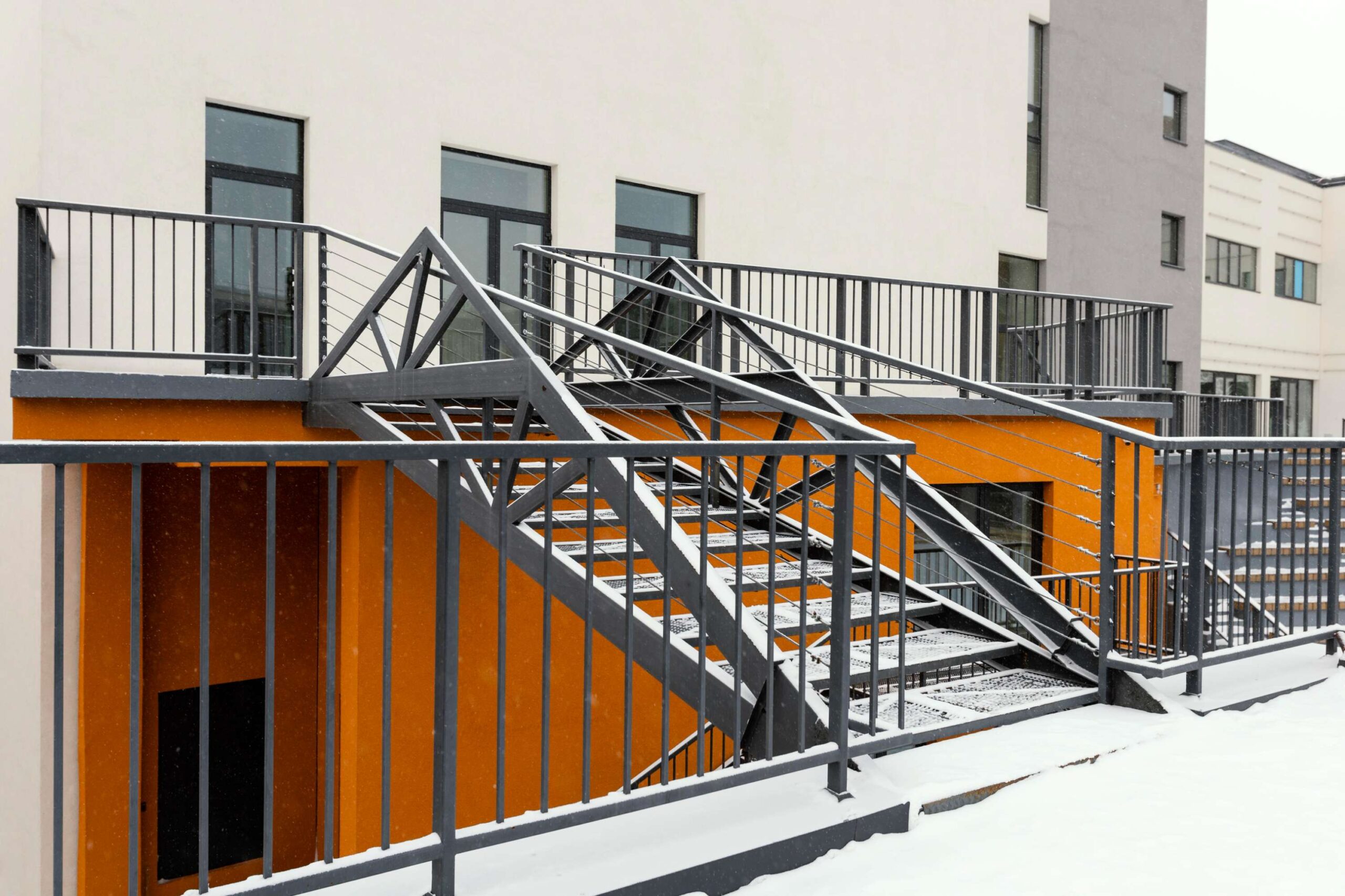 Rampe en aluminium à Gatineau : la solution durable pour affronter 10 hivers sans rouille