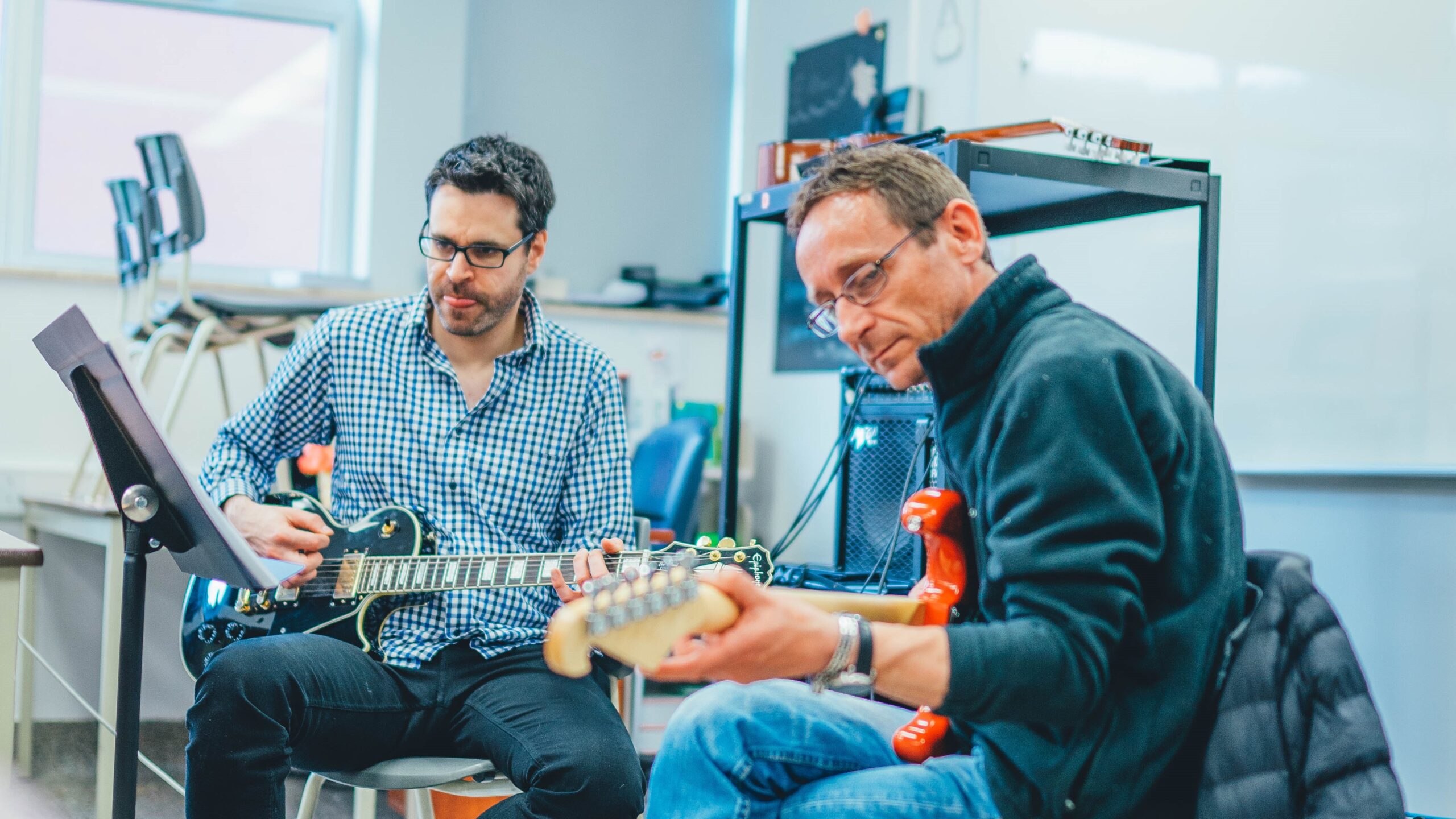 Where to find music lessons in Ottawa for adults returning to an instrument?